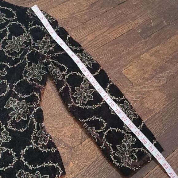 Vintage Dark Romantic Goth Purple Filigree Jacket Gold Trim - Picture 10 of 14